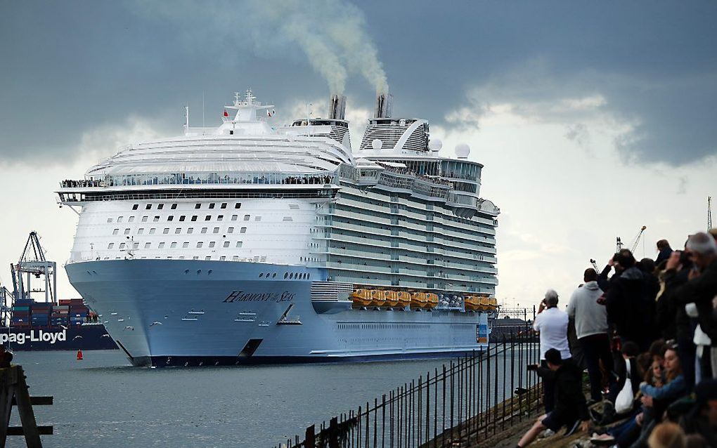 De Harmony of the Seas in de haven van Southampton. beeld AFP