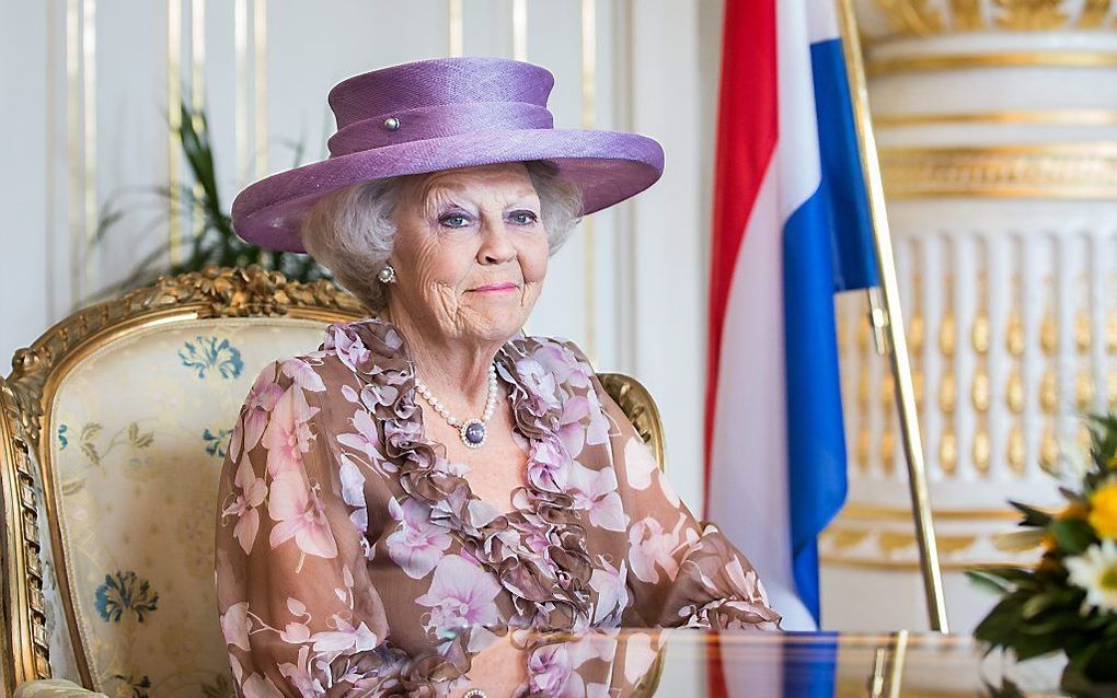 Prinses Beatrix donderdag in Bratislava. beeld EPA