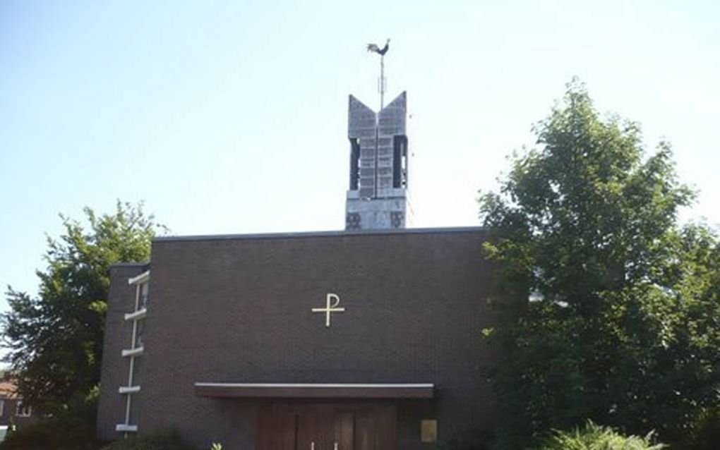 In Zwolle heeft de protestantse gemeente besloten drie gebouwen te verkopen: de Hoeksteen (gereformeerd), de (hervormde) Jeruzalemkerk en de eveneens hervormde Emmaüskerk (foto). Foto RD