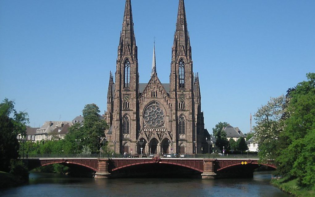 De gereformeerde kerk van Straatsburg. Foto Richieman, Wikimedia