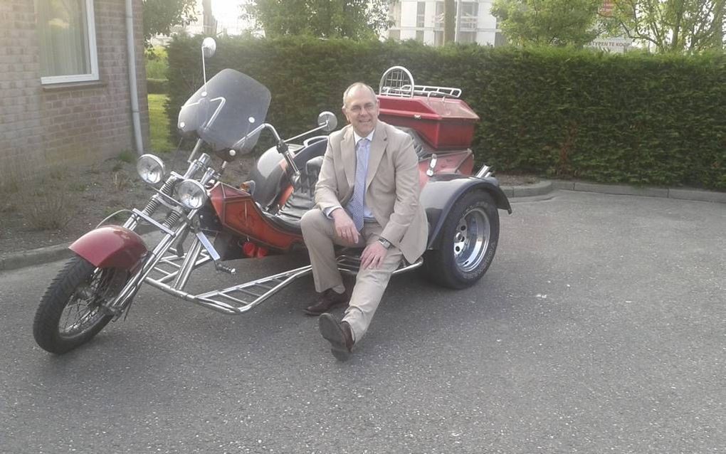 Wethouder C. de Jong en zijn trike. Foto PCW