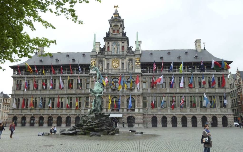 Benauwde uren voor Willem van Oranje in stadhuis Antwerpen. Foto Jan van Reenen