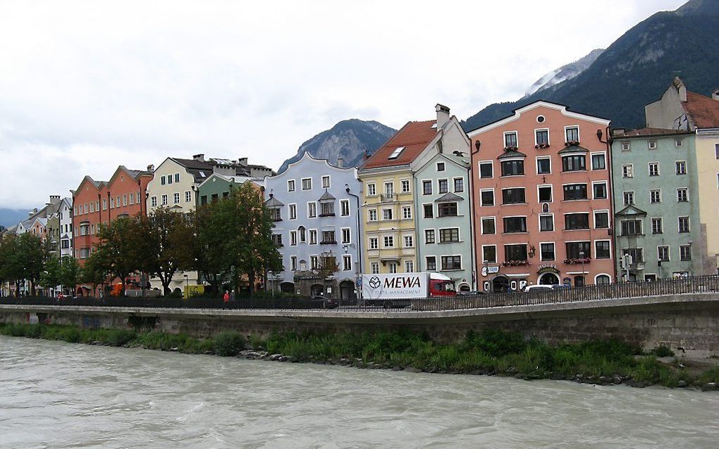 De kleur van huizen in Innsbruck moest mensen vroeger wegwijs maken. Foto RD