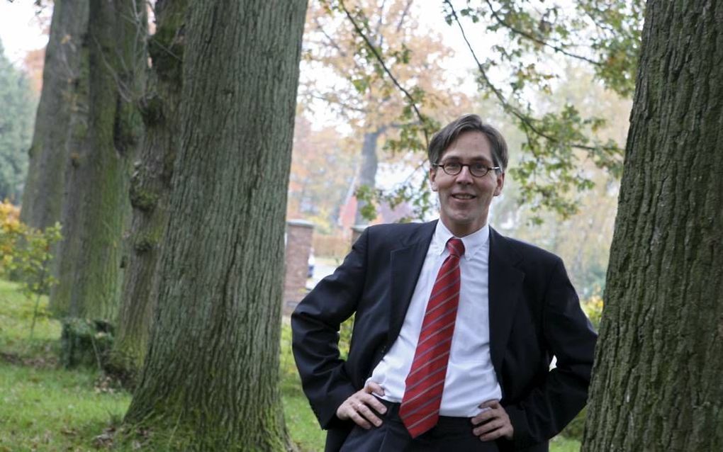 Dr. M. A. van Willigen stelde het boek samen ”Bidden met Augustinus in de Vroege Kerk”. „Je kijkt Augustinus in zijn hart op een manier zoals dat nog nooit is gebeurd.”  Foto RD