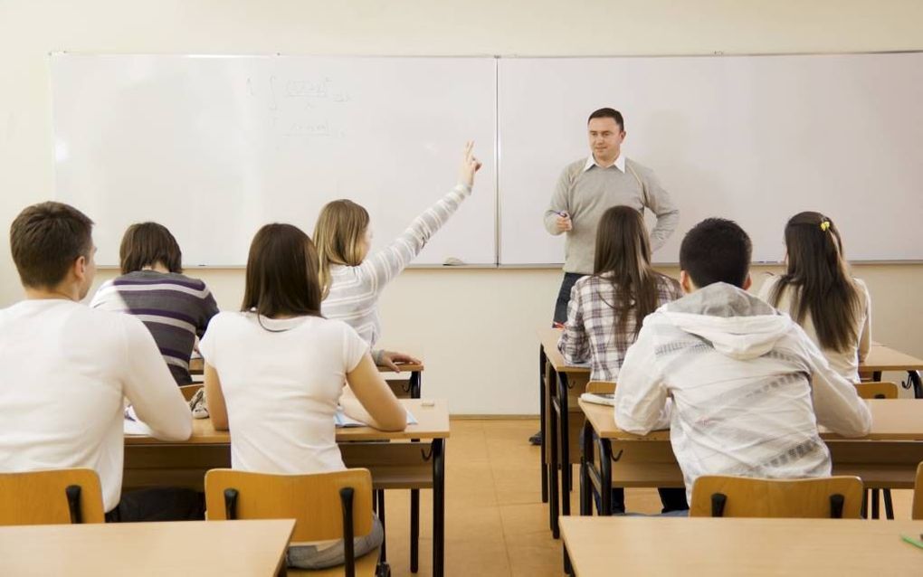 Meisjes doen het op school gemiddeld beter dan jongens. Foto iStock