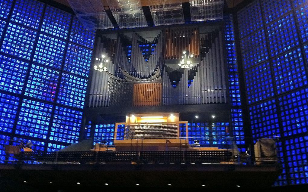 Architect Eiermann ontwierp alles in de Kaiser-Wilhelm-Gedächniskirche, wat zorgt voor een perfect evenwicht.