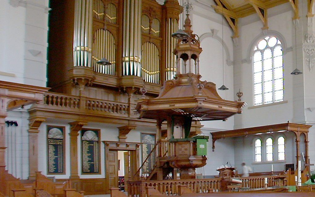 Het interieur van de Grote Kerk in Apeldoorn. Foto RD