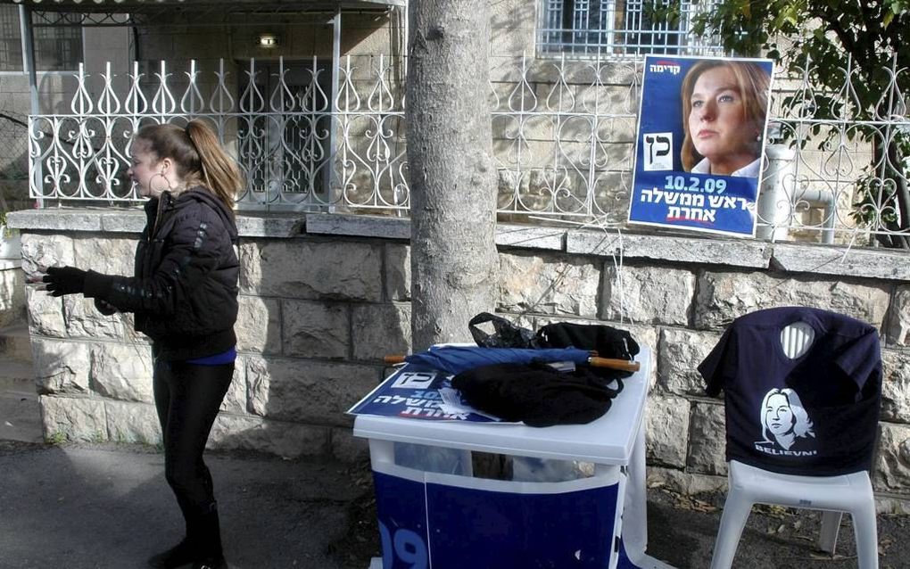 Veel Israëliërs waren voorafgaand aan de verkiezingen in 2009 vol enthousiasme over Kadima. Nu is dat anders. Foto Alfred Muller