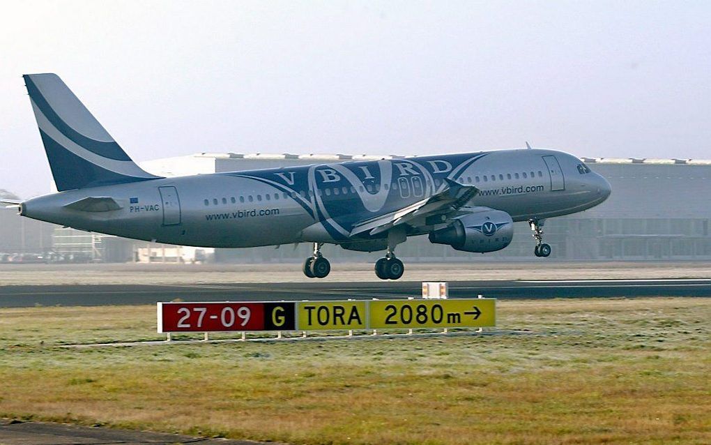 Vliegtuig vertrekt vanaf Weeze Airport.  Foto EPA