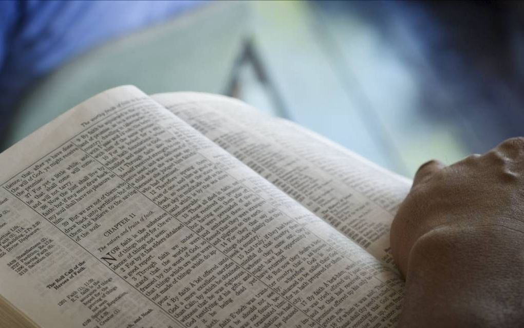 „Voor  de opbouw van het persoonlijk christelijk leven en van het gezamenlijk kerkelijk leven zijn niet alleen goede preken nodig, maar ook het beoefenen van de omgang met God.”  Foto Joe Philipson