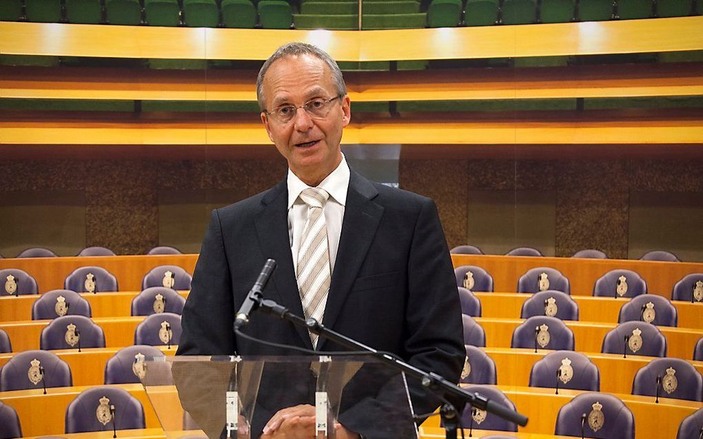 Het verkennerswerk van minister Henk Kamp (VVD, Sociale Zaken) begint vrijdag al vroeg. Foto ANP