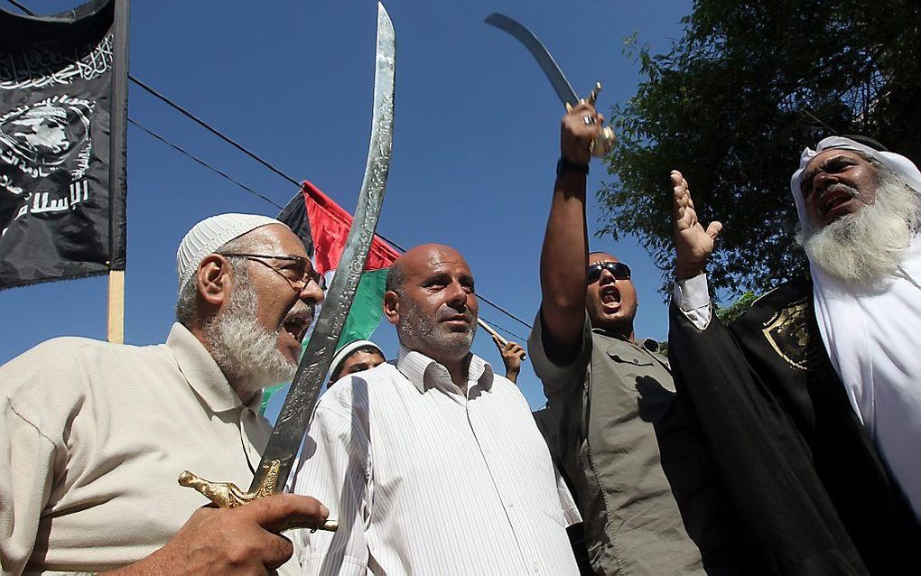 Palestijnen protesteren tegen een Amerikaans filmpje waarin de profeet Mohammed wordt bespot. Foto EPA