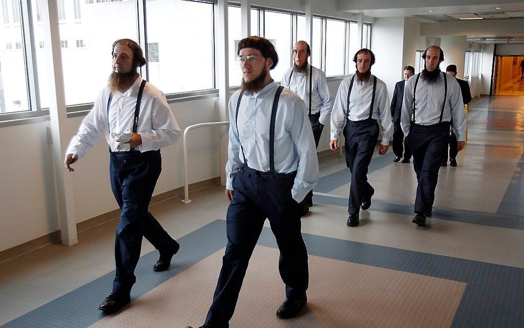 Amish in het gerechtsgebouw van Cleveland. Foto EPA