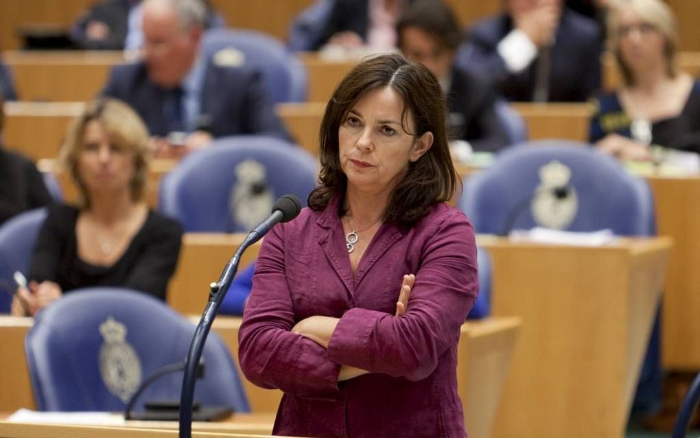 Sap tijdens haar laatste optreden in de Tweede Kamer, dinsdag. Zij debatteerde toen mee over het zogenaamde herfstakkoord van VVD en PvdA voor 2013. Foto ANP