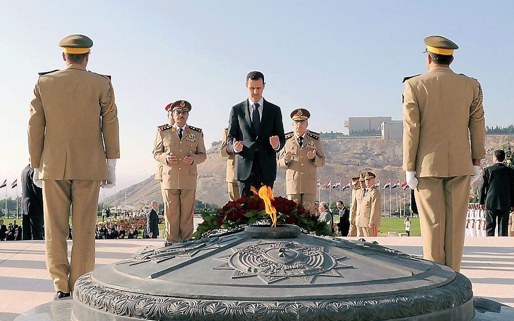 President Assad legt krans in Damascus.   Foto EPA