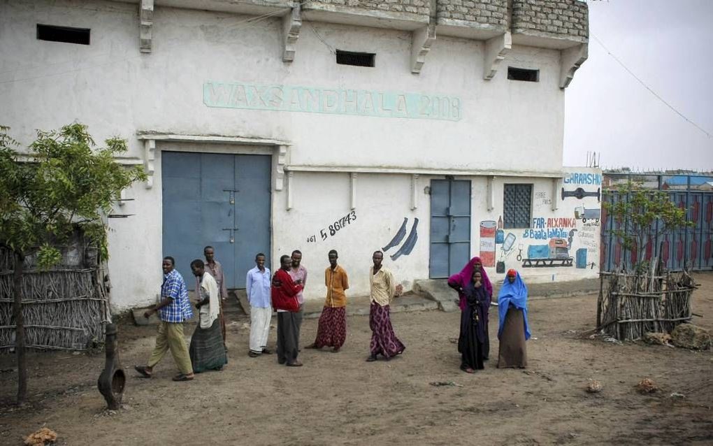 „Somaliërs moeten hun dagelijkse werk weer op kunnen pakken, om zo te bouwen aan hun toekomst. Dat gaat niet vanzelf.”  Foto EPA