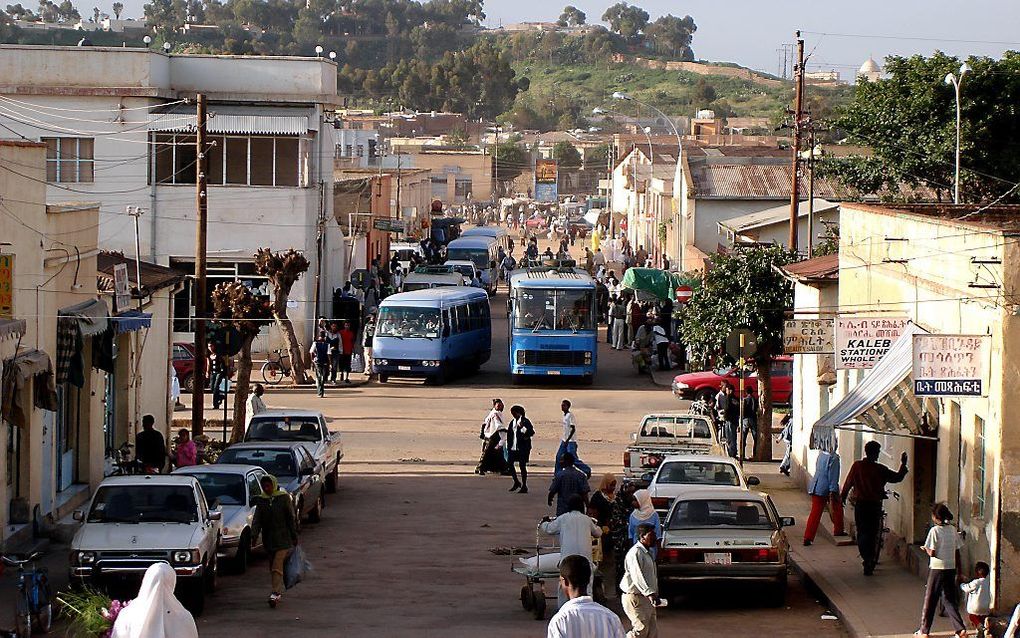 Straatbeeld van Asmara, de hoofdstad van Eritrea. Foto .Jacopo., Wikimedia