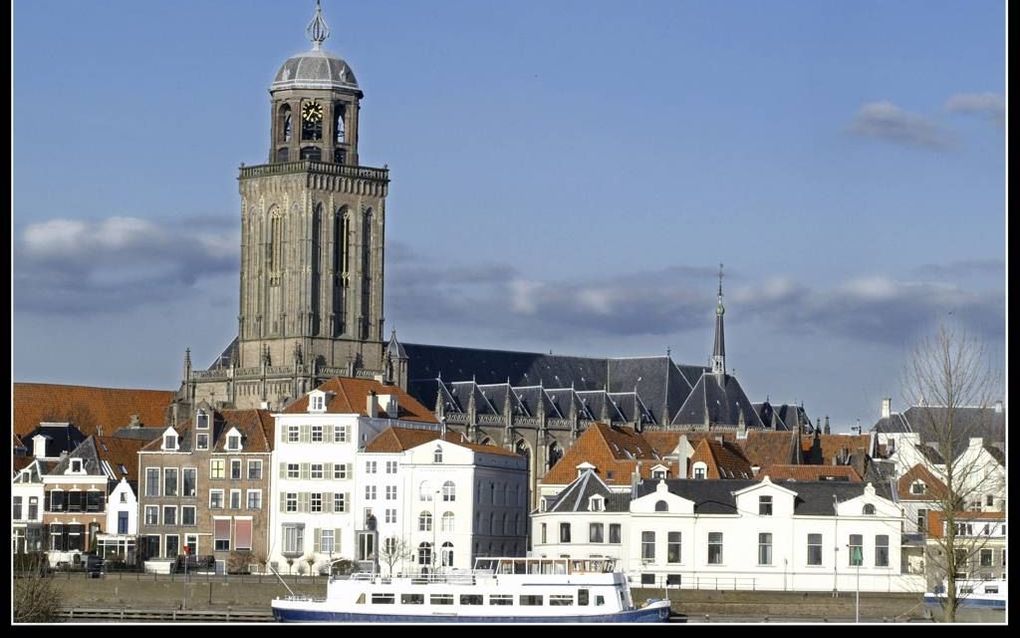 „Iedereen die de belijdenis onderschrijft, moet zien dat het daar over iets anders gaat dan over een volkskerk.” Foto RD, Henk Visscher