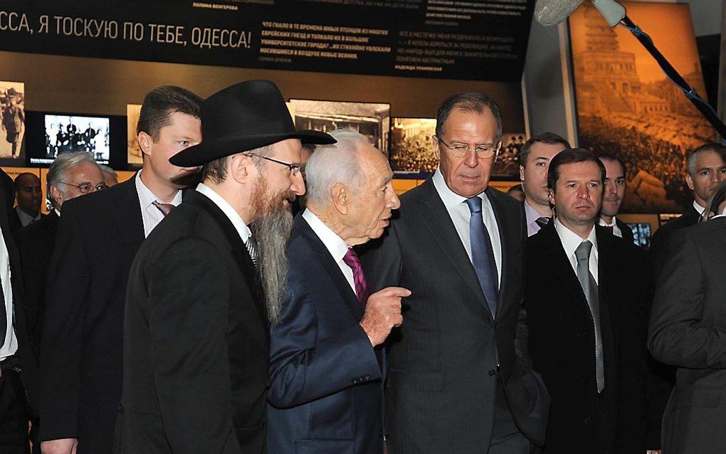 Peres (m.) en Lavrov. Foto EPA