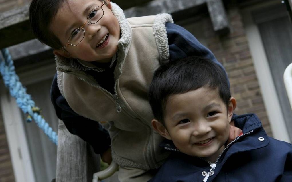 Adoptie: „Je lijkt niet op ons, maar je hoort wel bij ons. En dat is veel belangrijker.” Foto RD, Anton Dommerholt