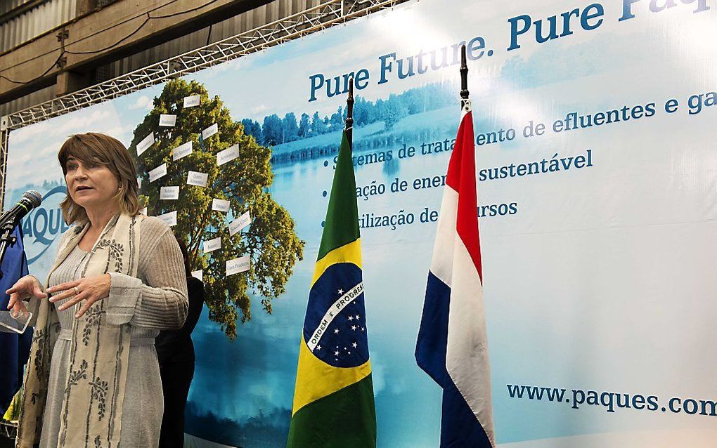 Ploumen in Brazilië. Foto ANP