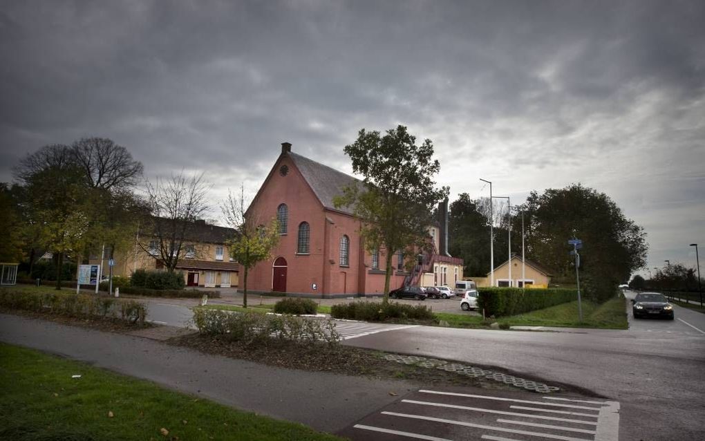 RILLAND – Het klooster van Rilland biedt sinds vorig jaar woonruimte aan Portugese arbeidskrachten. „Ze verdienen hier een veelvoud van wat ze thuis kunnen verdienen.” Foto RD, Henk Visscher