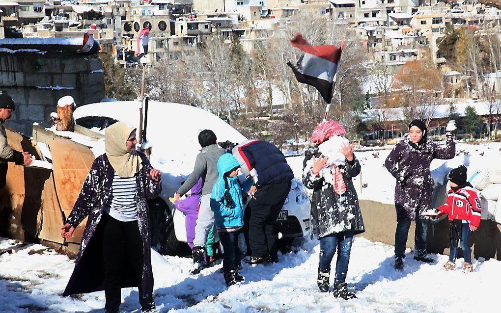 Sneeuw in Damascus, donderdag. Foto EPA