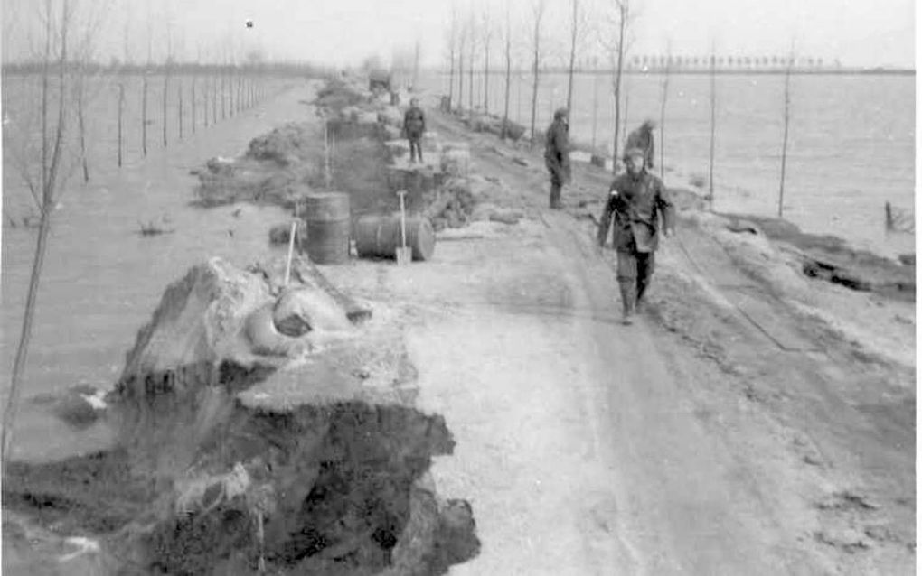 Afgekalfde dijk op Noord-Beveland. Foto Watersnoodmuseum