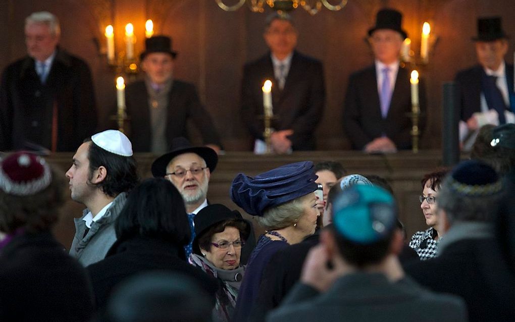 Koningin Beatrix bezoekt de Portugese Synagoge in Amsterdam, december 2011. Foto ANP