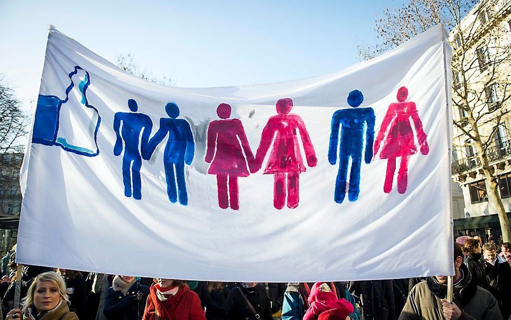 Voorstanders van het homohuwelijk in Parijs. Foto EPA