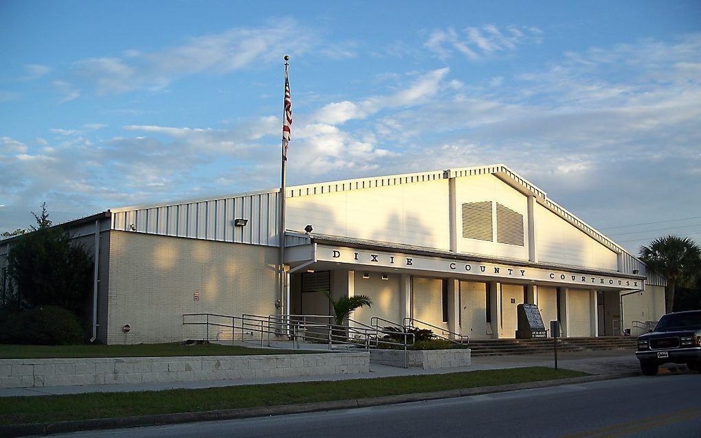 Het rechtsgebouw van Dixie County in Florida. Foto Ebyabe, Wikimedia