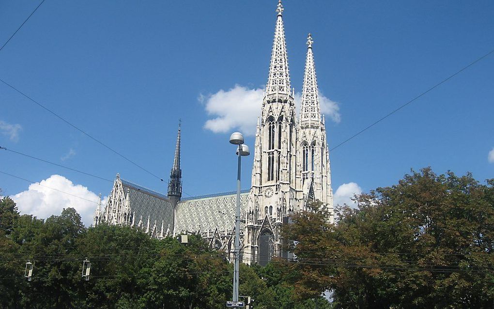 De Votiefkerk in de Oostenrijkse hoofdstad Wenen. Foto Cezar Suceveanu, Wikimedia