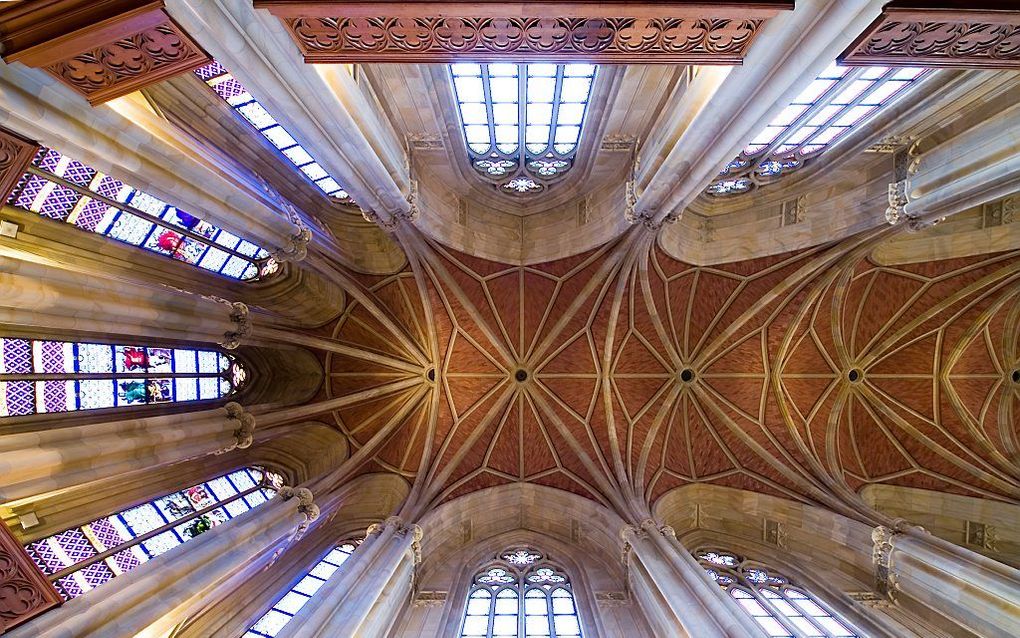 „Zelfs als je helemaal niets van de kerk moet hebben, ben je daar toch onder de indruk van het doorzettingsvermogen, de toewijding en het gevoel voor esthetiek van degenen die die kerk bedachten en bouwden.” Foto Arnold Paul, Wikimedia