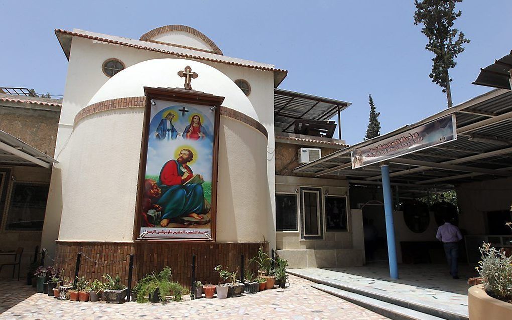 De druk op Libische christenen neemt snel toe. Foto: een koptische kerk nabij de Libische hoofdstad Tripoli, in juni 2011. Foto EPA