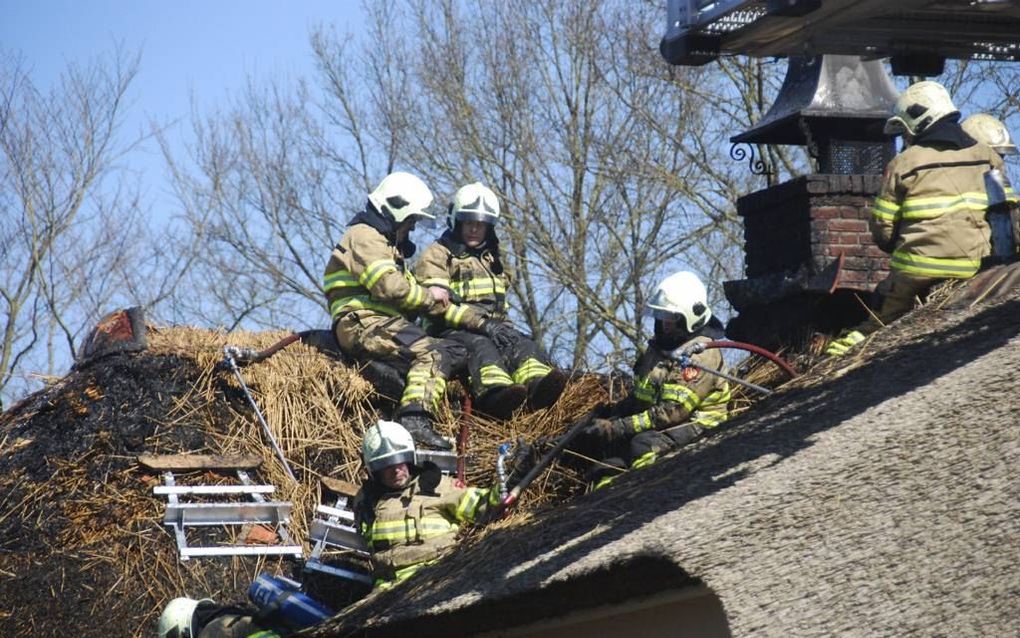 De rietploeg van de het brandweerkorps Kootwijkerbroek in actie. Foto brandweer Kootwijkerbroek