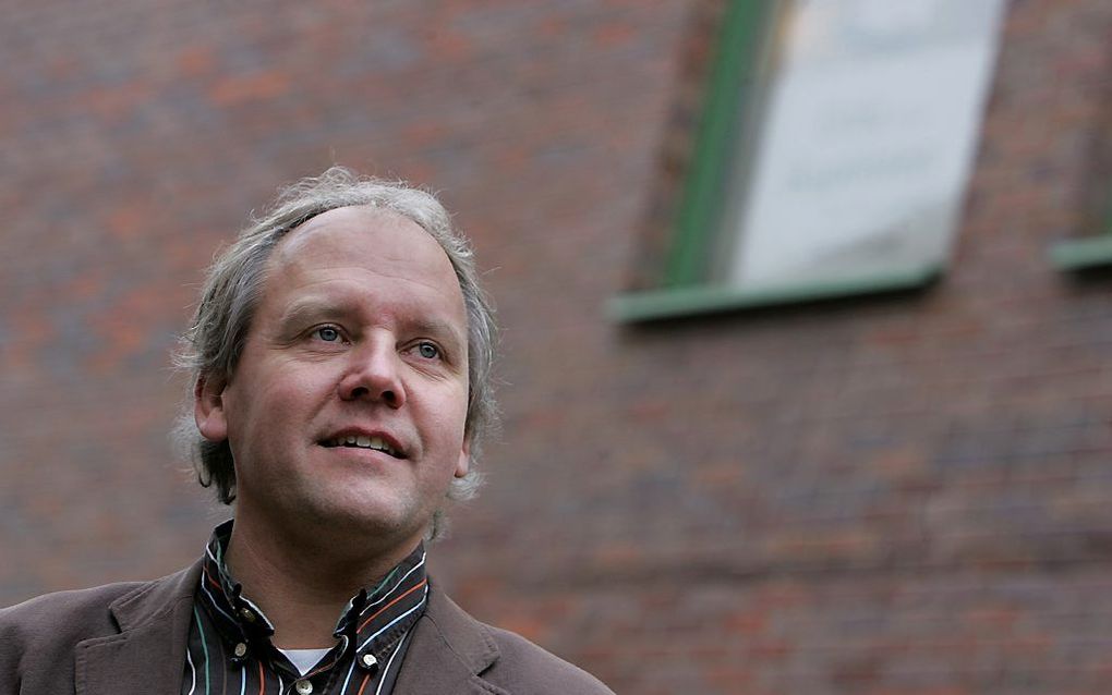 Prof. Henk Bakker, de nieuwe baptistenhoogleraar aan de Vrije Universiteit. „De doop is een lastig punt, maar geen heilsnoodzakelijke zaak.” Foto RD, Anton Dommerholt