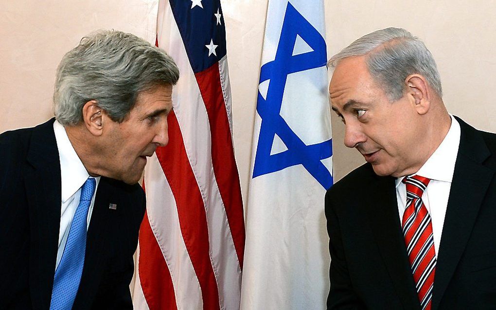 Amerikaanse minister voor Buitenlandse Zaken Kerry ontmoet de Israëlische premier Netanyahu.  Foto EPA