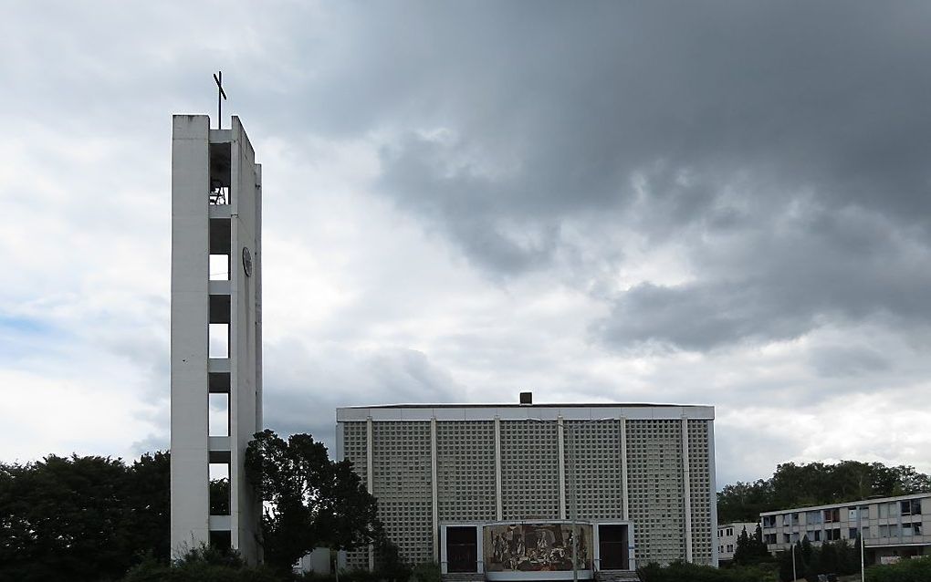 De Christus Koningkerk in Vrieheide, Heerlen. Foto Hans Erren, Wikimedia