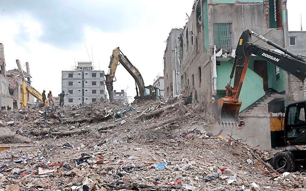 Het ingestorte fabriekspand in Bangladesh. Foto EPA