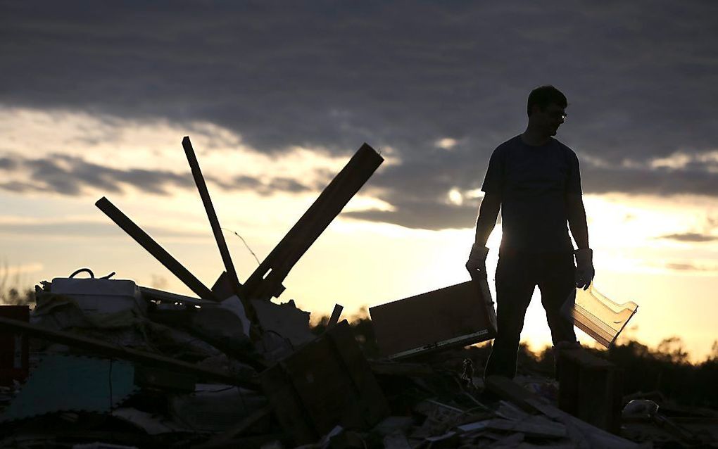 De reddingswerkzaamheden in het door een ‘monstertornado’ getroffen Moore in de Verenigde Staten lijken ten einde te komen. Reddingswerkers zochten dinsdag (lokale tijd) nog steeds in het puin van verwoeste huizen, maar burgemeester Glenn Lewis zei niet t