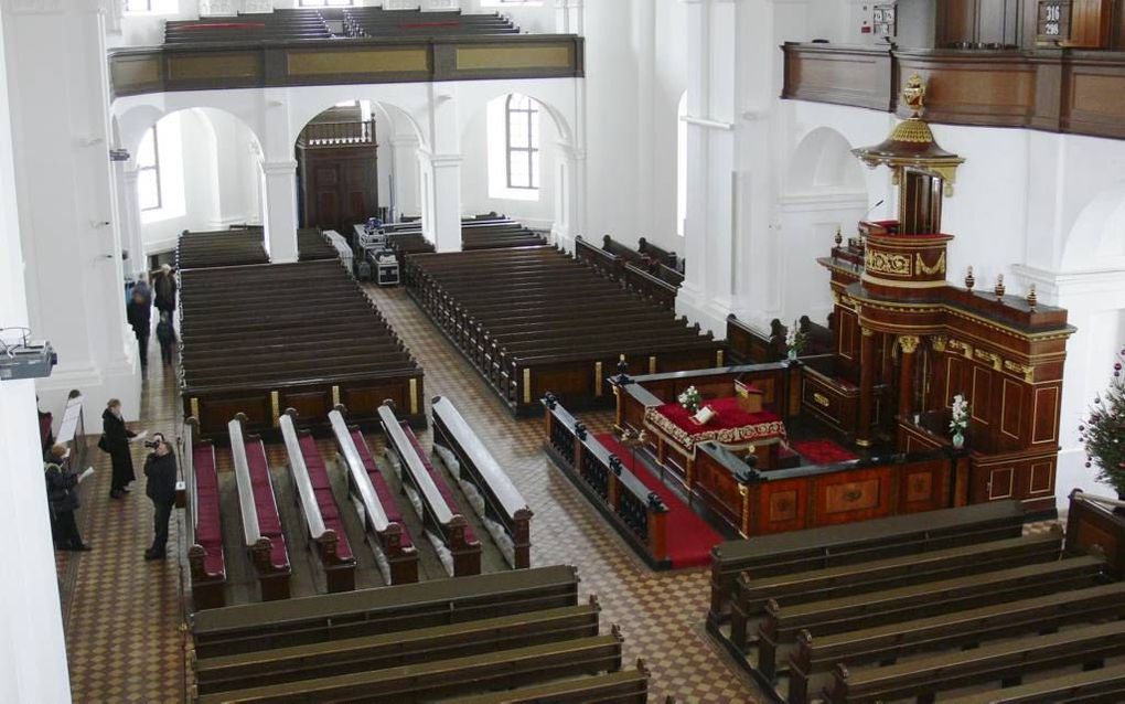 Interieur van de Grote Kerk van Debrecen, de belangrijkste gereformeerde kerk in de Hongaarse stad. Beeld RD