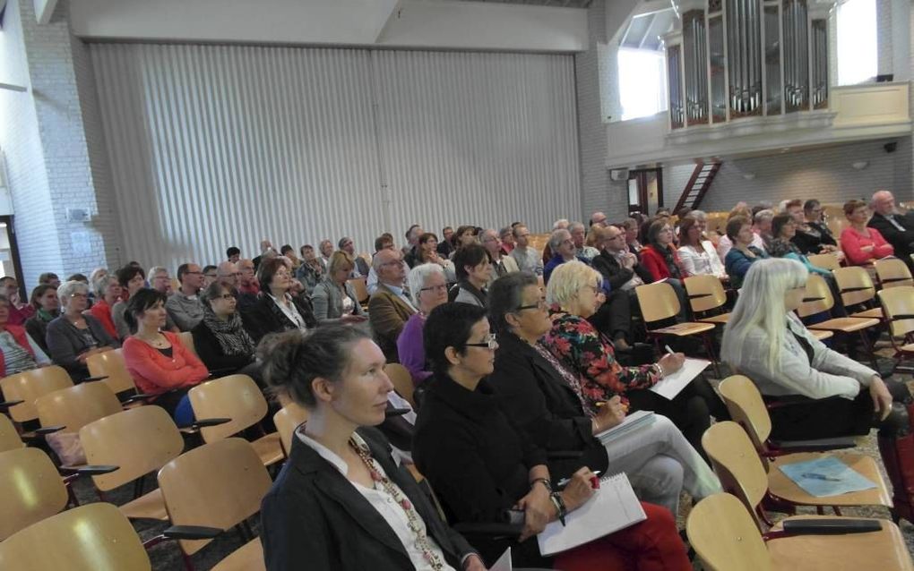 Vooral vrouwen bezochten de toerustingsdag voor vertrouwenspersonen binnen de gemeente, georganiseerd door het Meldpunt Misbruik in Kerkelijke relaties. Beeld RD