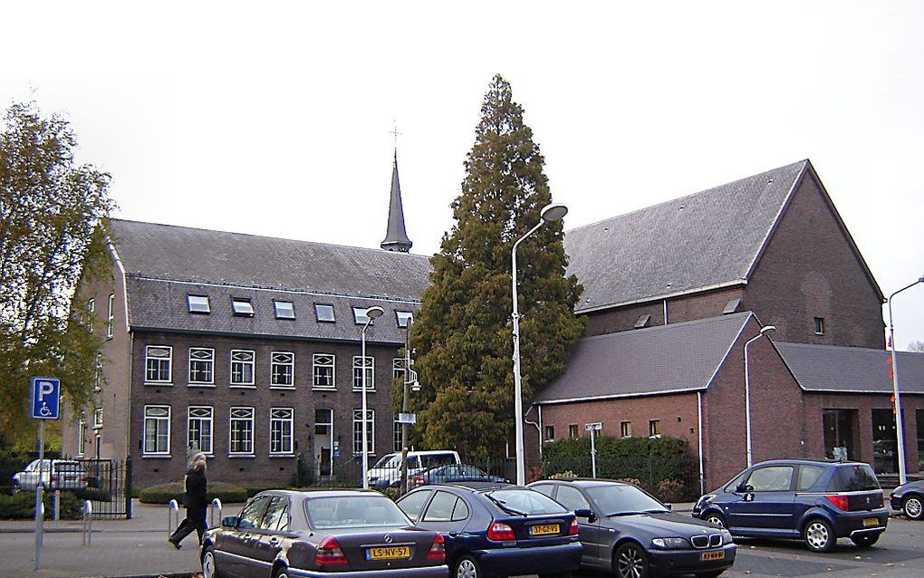 De rooms-katholieke kerk in Sluiskil wordt een hotel. Beeld LimoWreck, Wikimedia