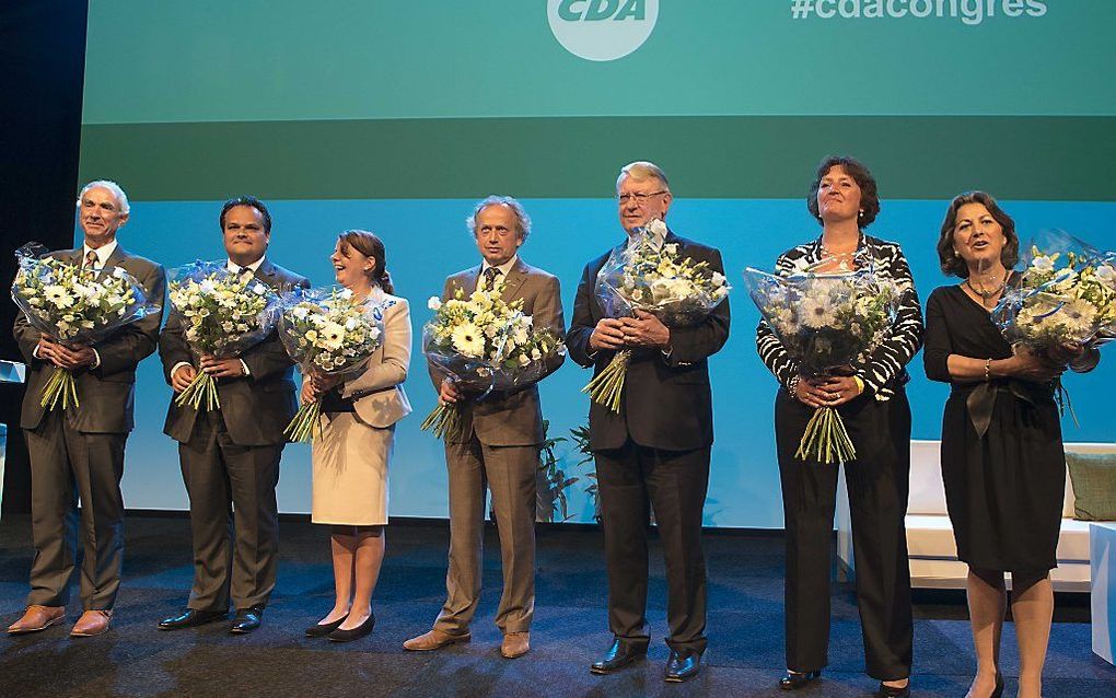 De voormalige CDA-bewindslieden (VLNR) Leers, De Jager, Van Bijsterveldt,  Bleker, Hillen, Spies en Veldhuijzen van Zanten worden in het zonnetje gezet. Foto ANP