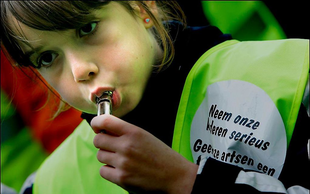 ”Ik beschouw ADHD als een (behandelbare) ziekte. Het gaat immers om een ontregeling van psychische functies die gepaard gaat met lijden en disfunctioneren. Erkenning daarvoor is op zijn plaats." Foto: demonstratie van kinderen met ADHD in 2006 op het Plei