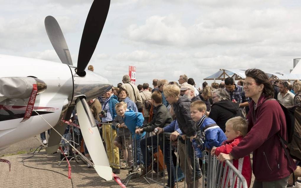 TEUGE. De open dag van de MAF zaterdag in het Gelderse Teuge trok ruim 2500 bezoekers. Foto André Dorst