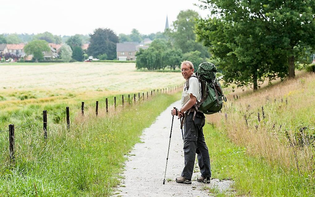 Zelf loopt SP-Kamerlid Ulenbelt deze week een deel van de Pieterpad-route. Foto Jan van de Maat