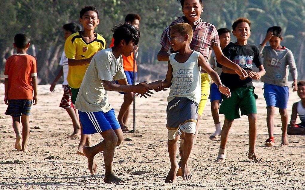 Kinderen in Myanmar. Beeld EPA