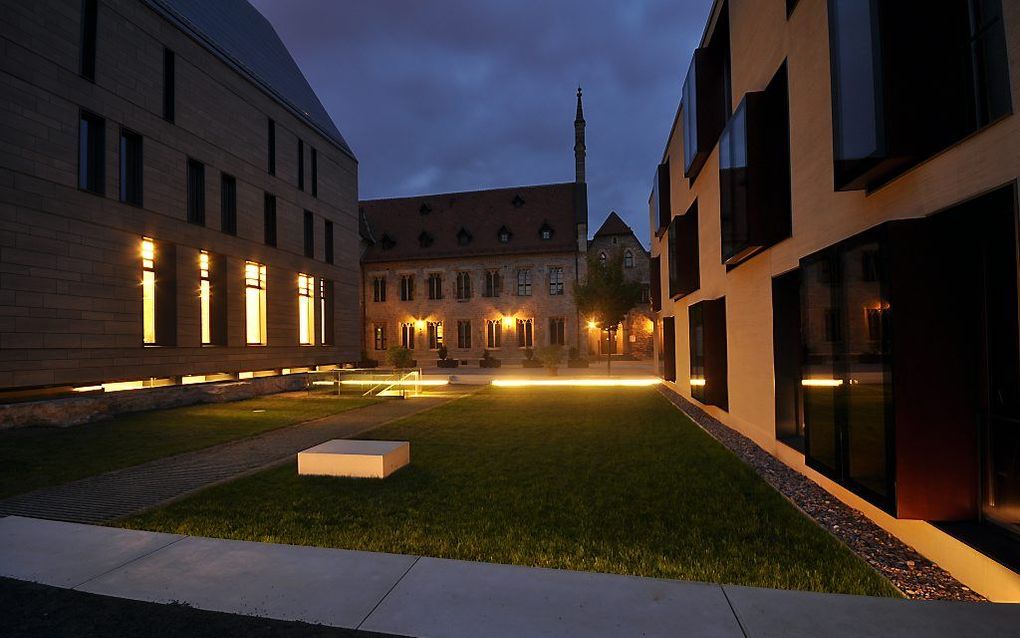 Duitse rooms-katholieken bereiden een symposium over Luther en de Reformatie voor in het Augustijnerklooster in Erfurt. Beeld Ralf Roletschek, Wikimedia