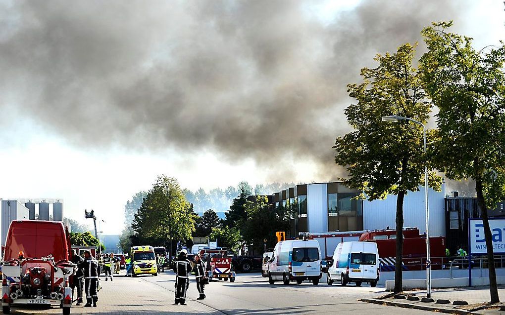 Grote brand bij plasticfabriek in Zevenaar. Beeld ANP